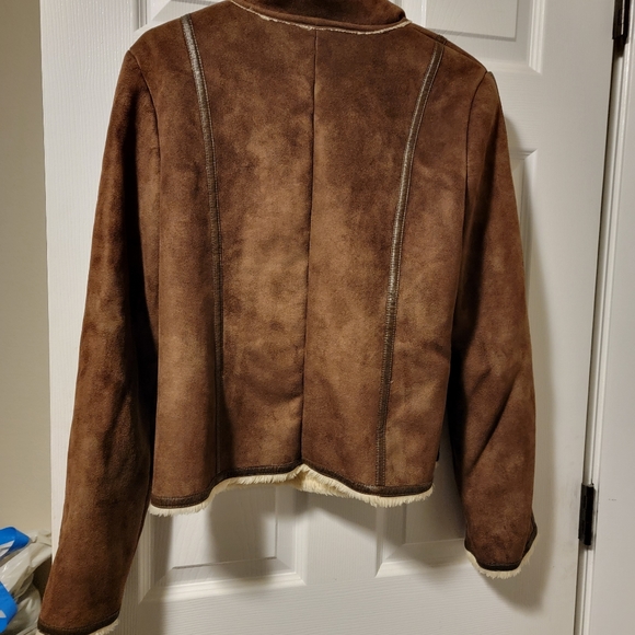 Kennth Cole Reaction Jacket‎ from 06/2006 - Picture 12 of 16